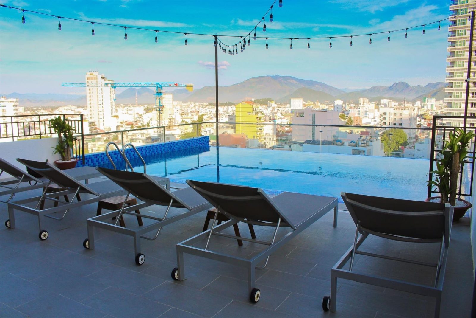 Edele Hotel