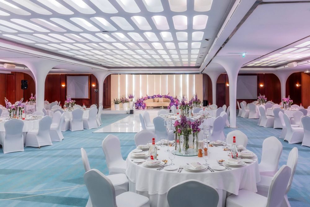 Queen Elizabeth 2 Hotel
