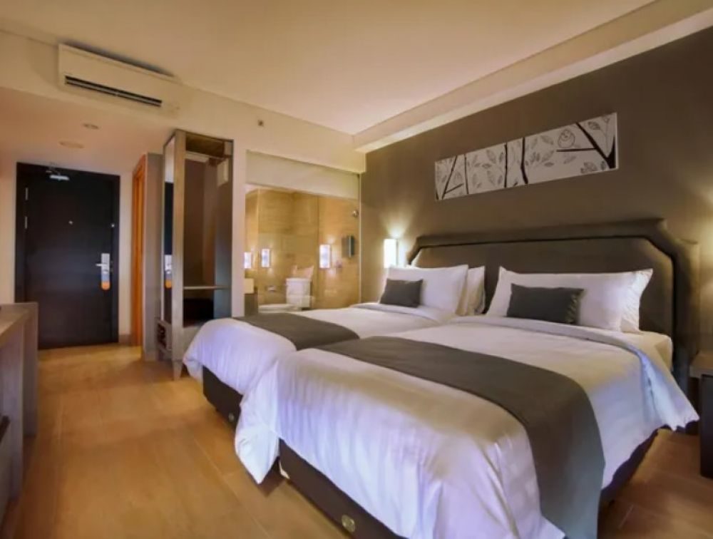 Harper Kuta Hotel