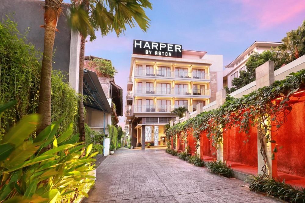Фото отеля Harper Kuta Hotel