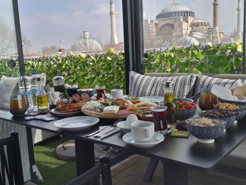 Фото отеля ARMAGRANDI SPINA HOTEL