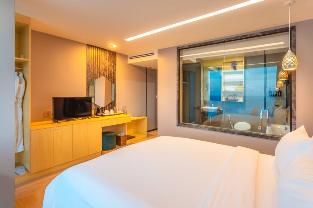 Swarn by Hawks Hotels (ex. Clarks Exotica Kamadhoo Maldives)