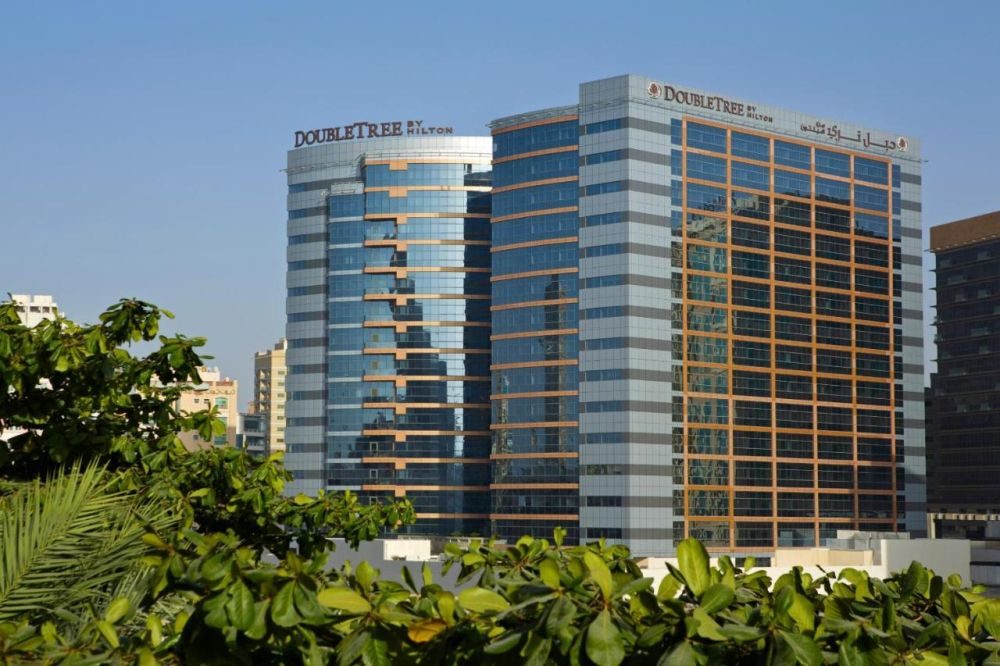 Sunday Signature Hotel & Residences (ex. Doubletree By Hilton Hotel & Residence)