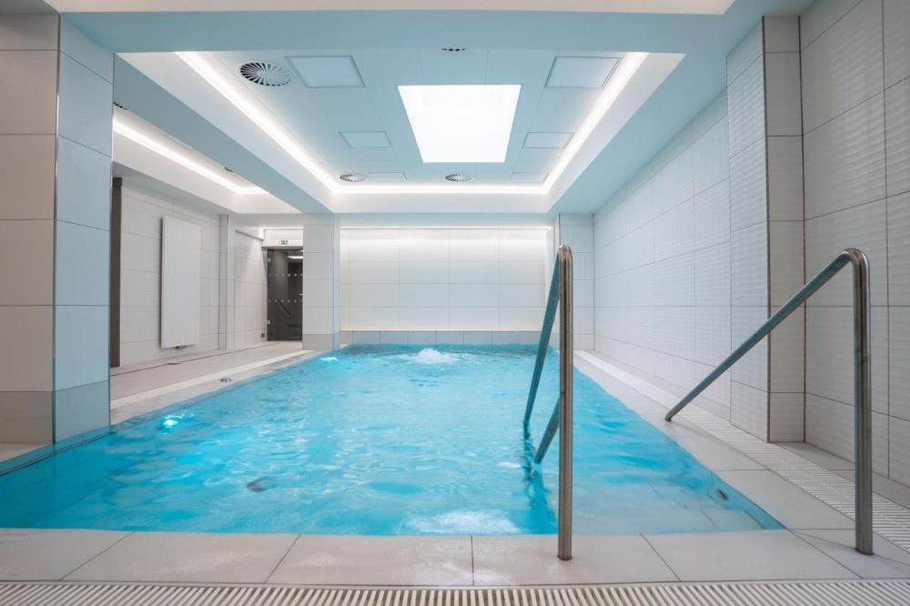 Art Deco Wolker
