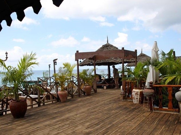 Langi Langi Beach Bungalows
