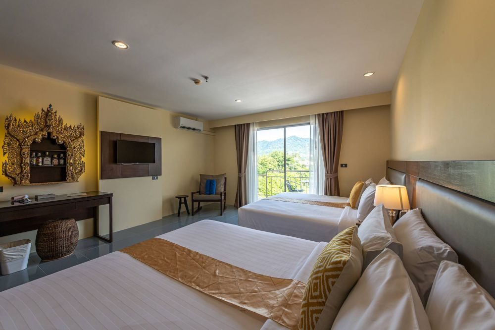 BLUE BEACH GRAND RESORT & SPA