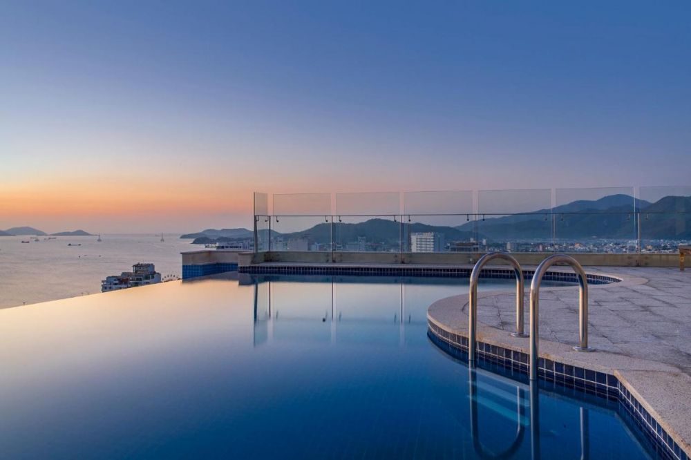 Rosaka Nha Trang Hotel