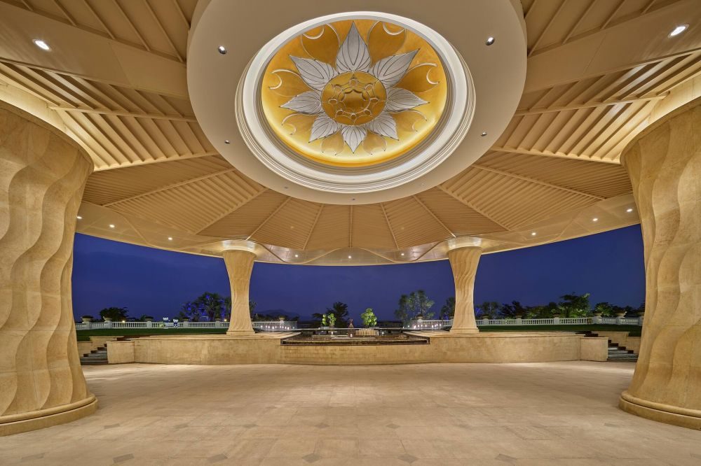 DoubleTree by Hilton Sanya Bay