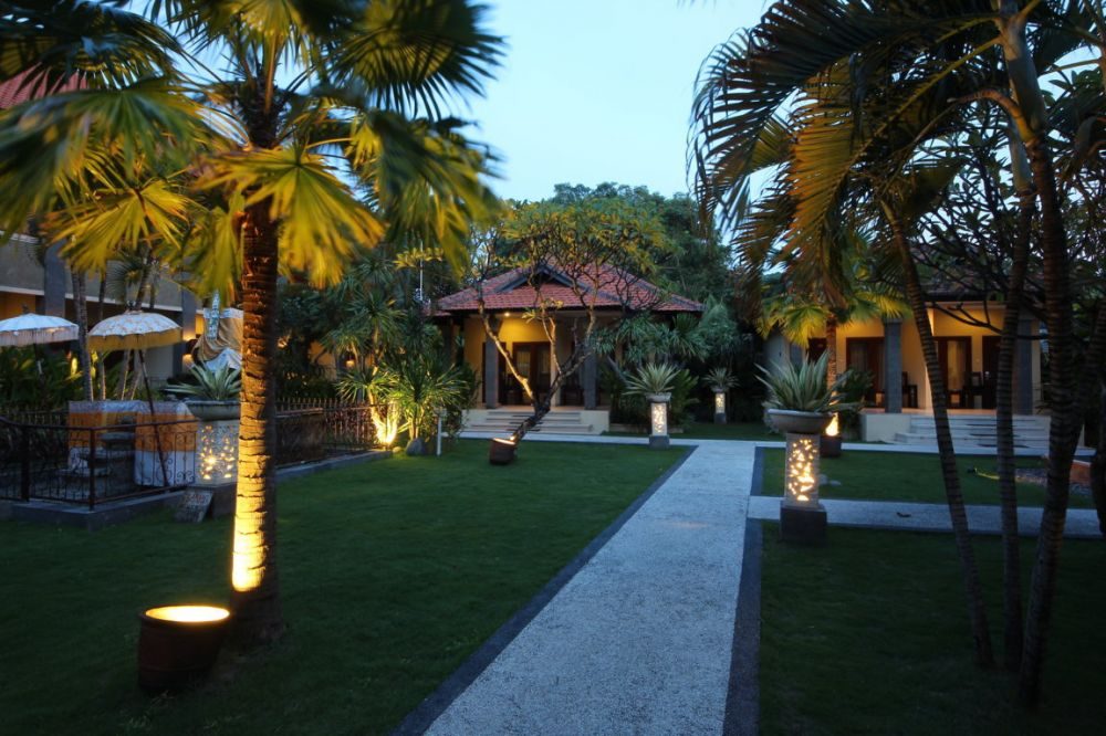 Adhi Jaya Hotel
