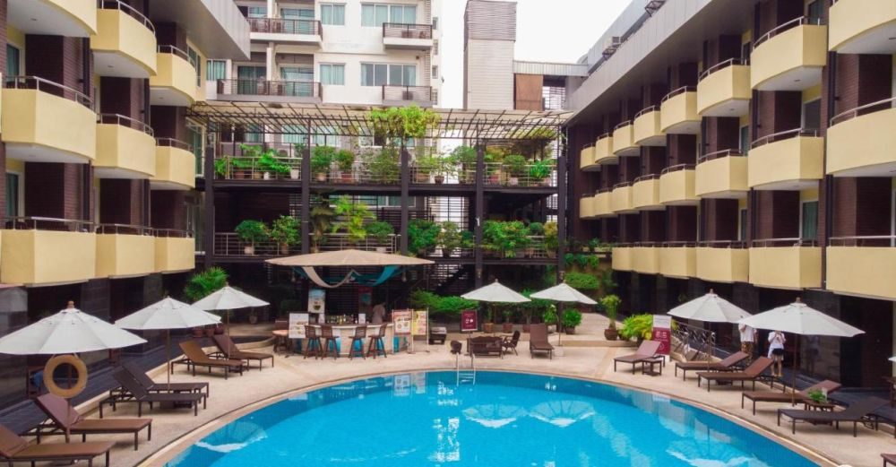 Baron Beach Hotel