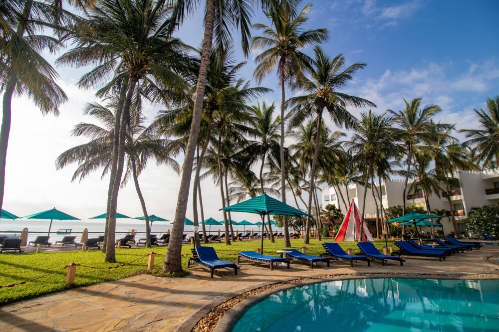 Фото отеля Bamburi Beach Hotel