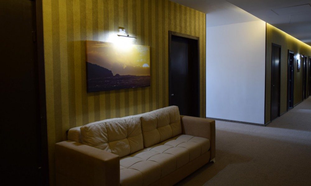 SKY INN