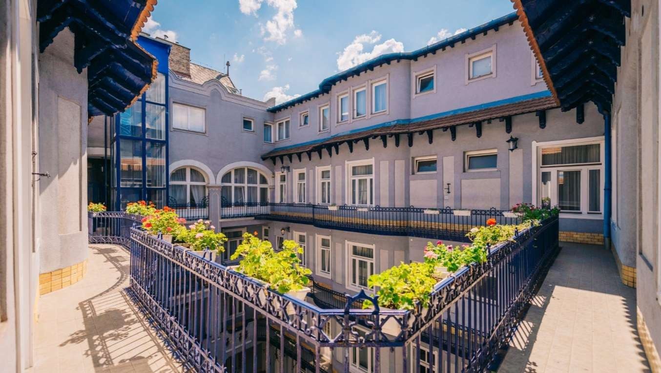 Фото отеля Baross City Hotel