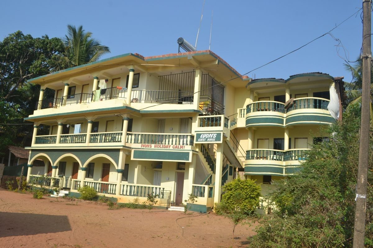 Фото отеля Ivon Guest House