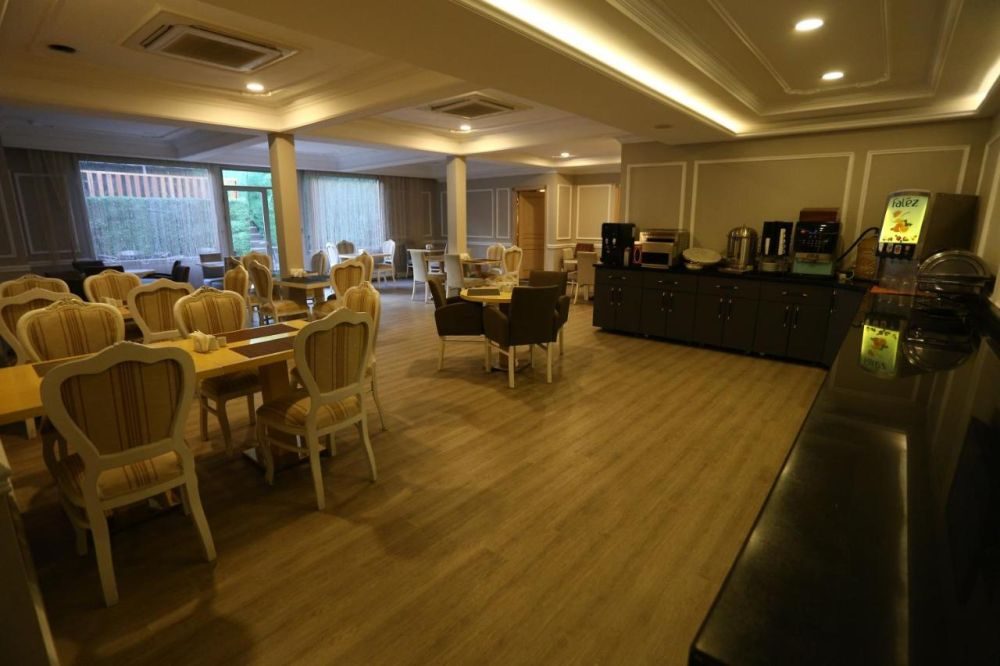 ALBATROS PREMIER HOTEL