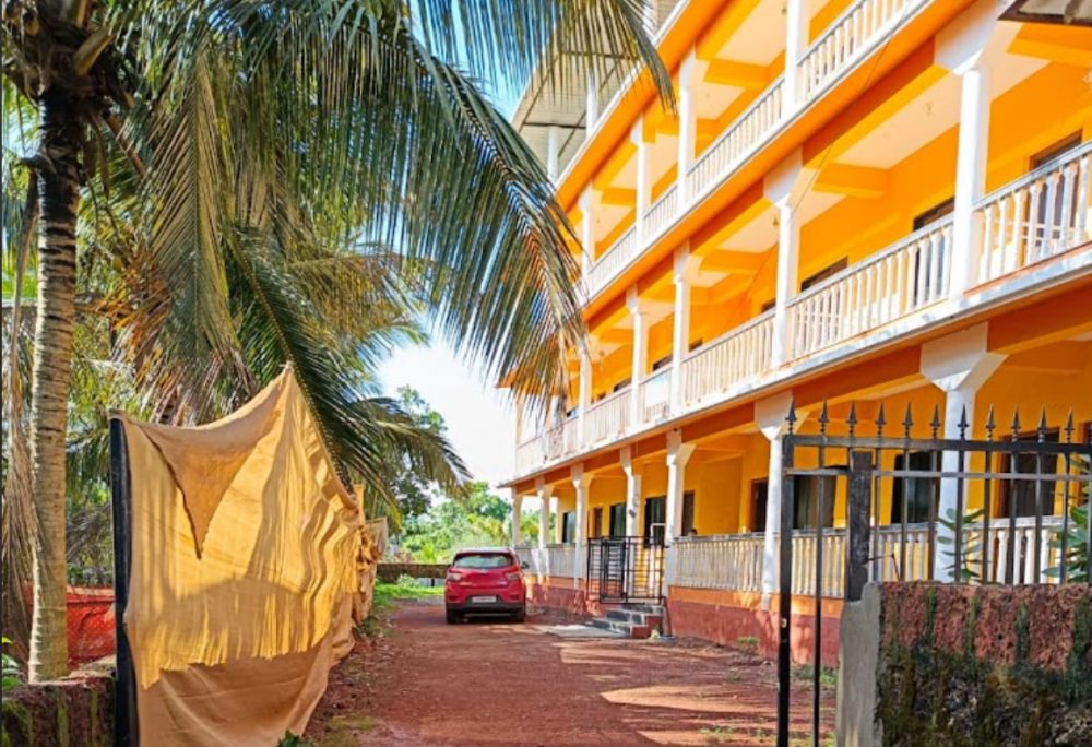 Arambol Paradise Village Resort