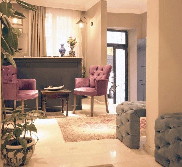 THE LAILA HOTEL