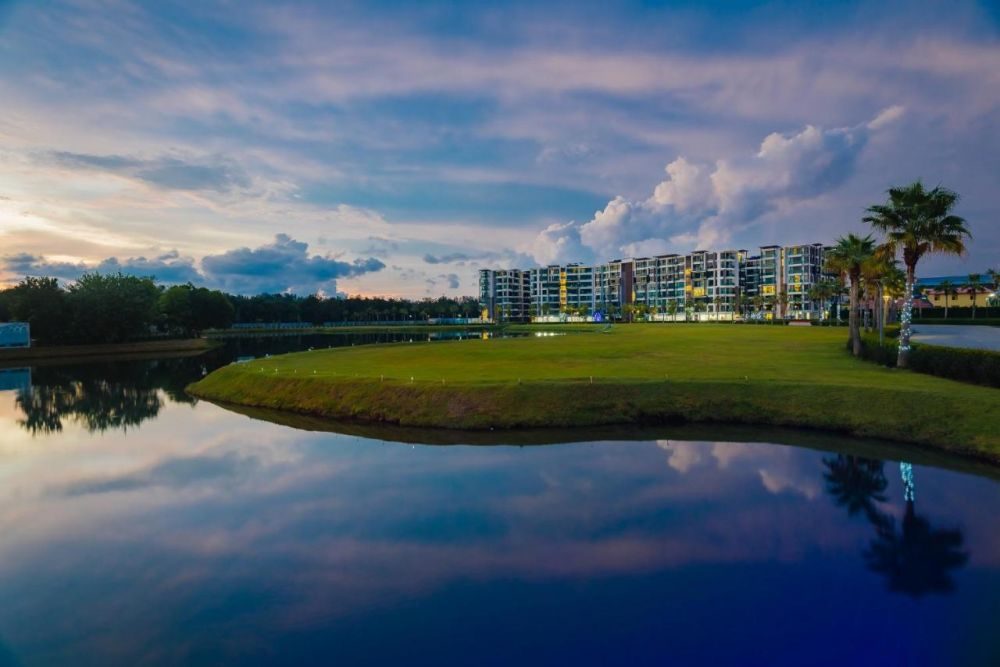 Фото отеля WYNDHAM PHUKET AIRPORT