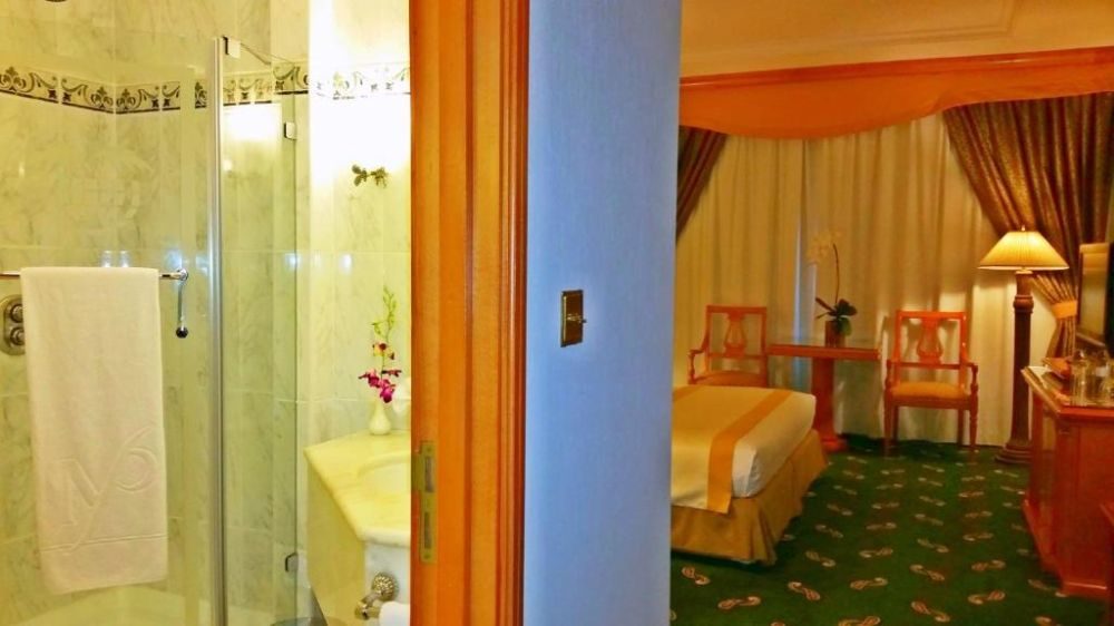 Knight Castle Hotel Dubai (ex. Carlton Palace Hotel)