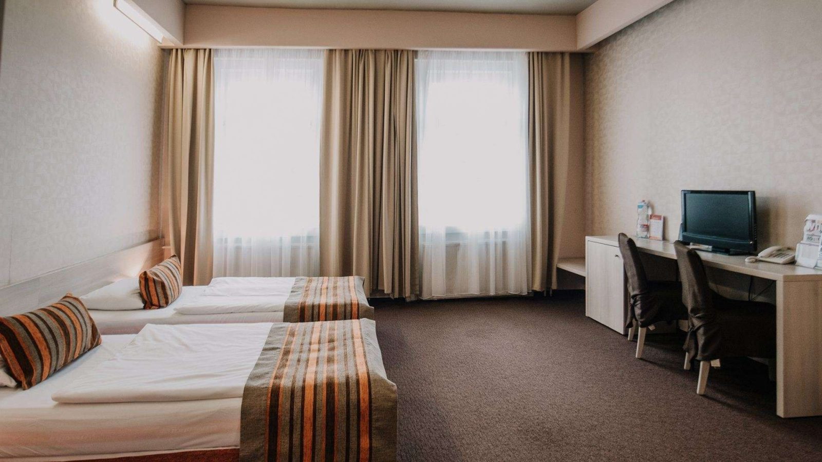 Star City Hotel