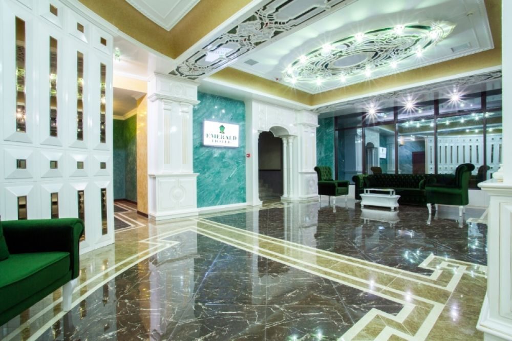 Фото отеля Emerald Hotel