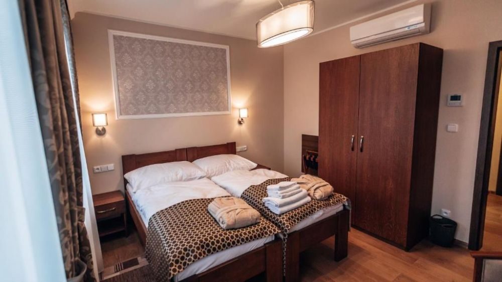 Star Hotel
