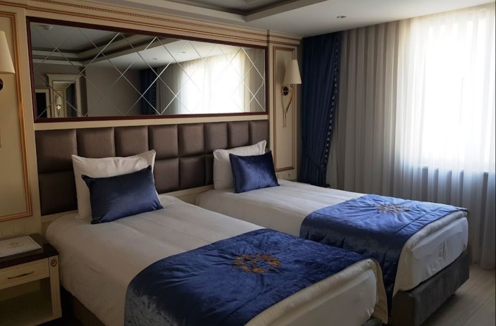 GRAND MARCELLO HOTEL