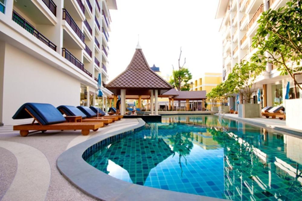 Фото отеля Crystal Palace Pattaya