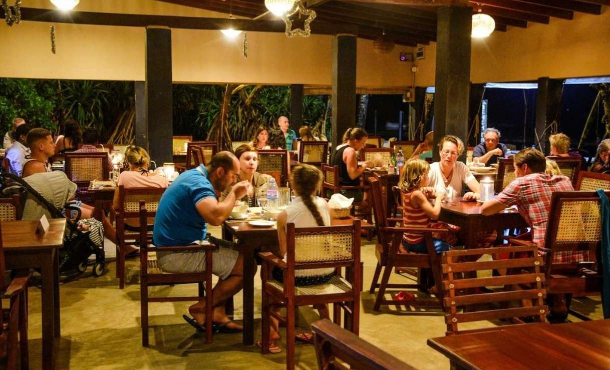 JLH Beach Hotel (ex Whispering Palms)