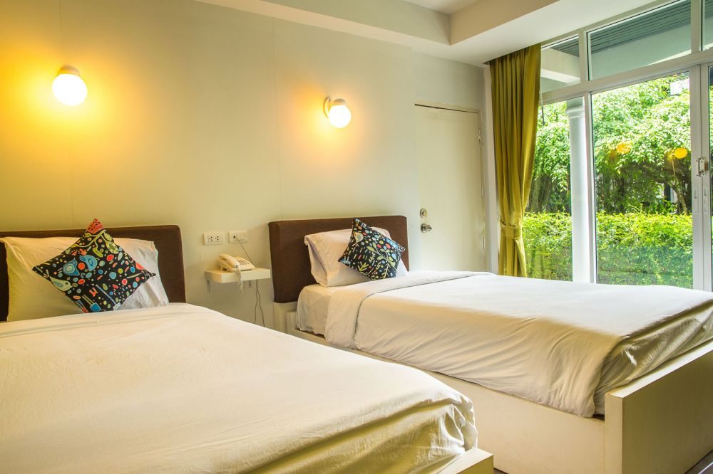 Lantana Hotel & Resort