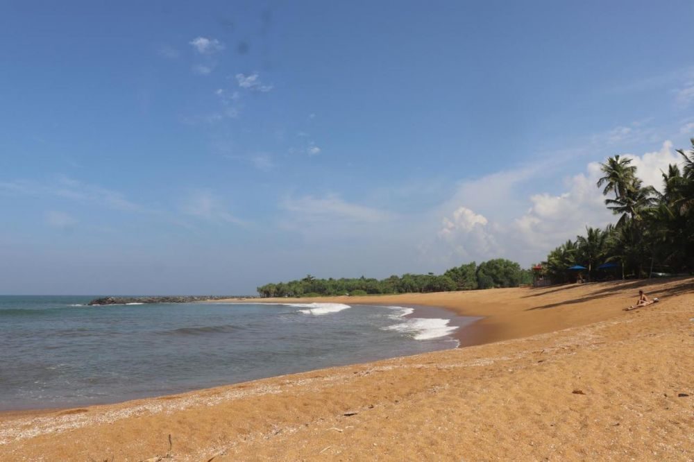 Oreo Beach Hotel