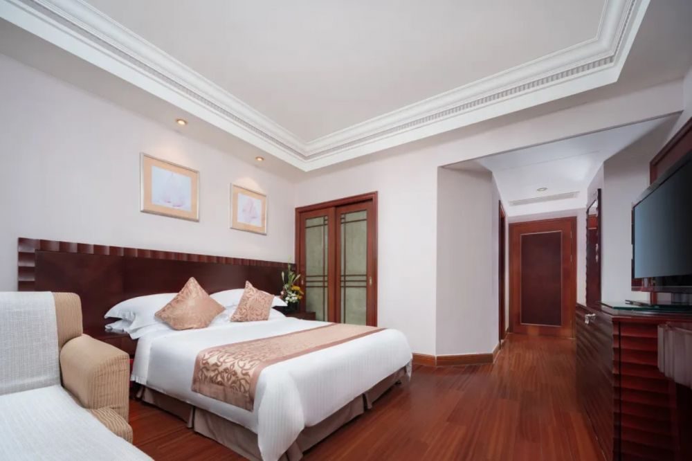 Baohong Hotel