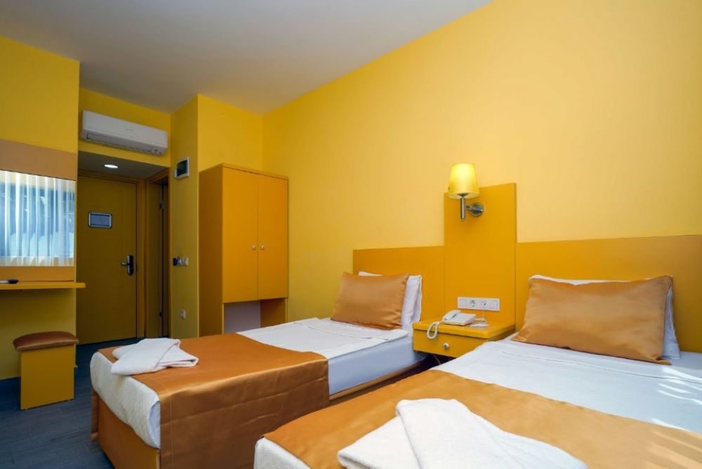 AVLION HOTEL