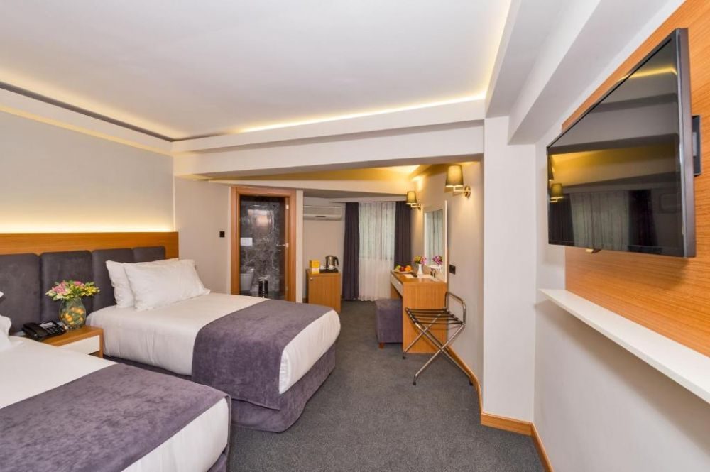 BERGAMA HOTEL