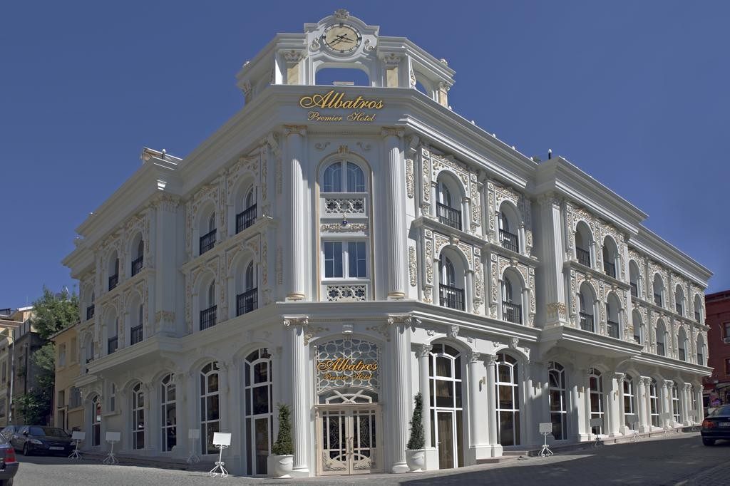 ALBATROS PREMIER HOTEL