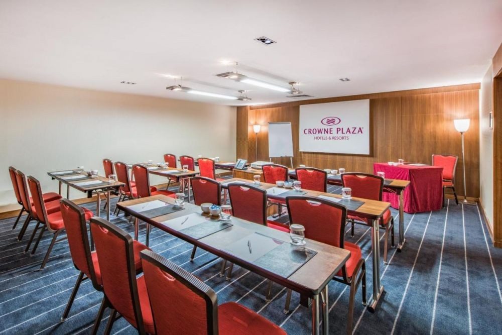 CROWNE PLAZA ISTANBUL HARBIYE