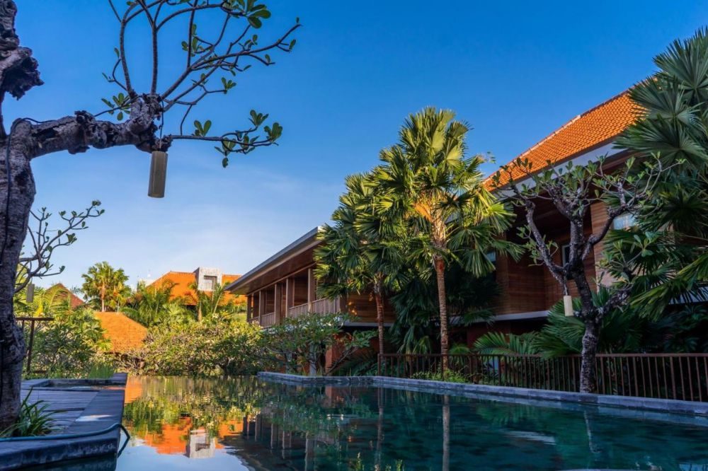 Fourteen Roses Boutique Hotel