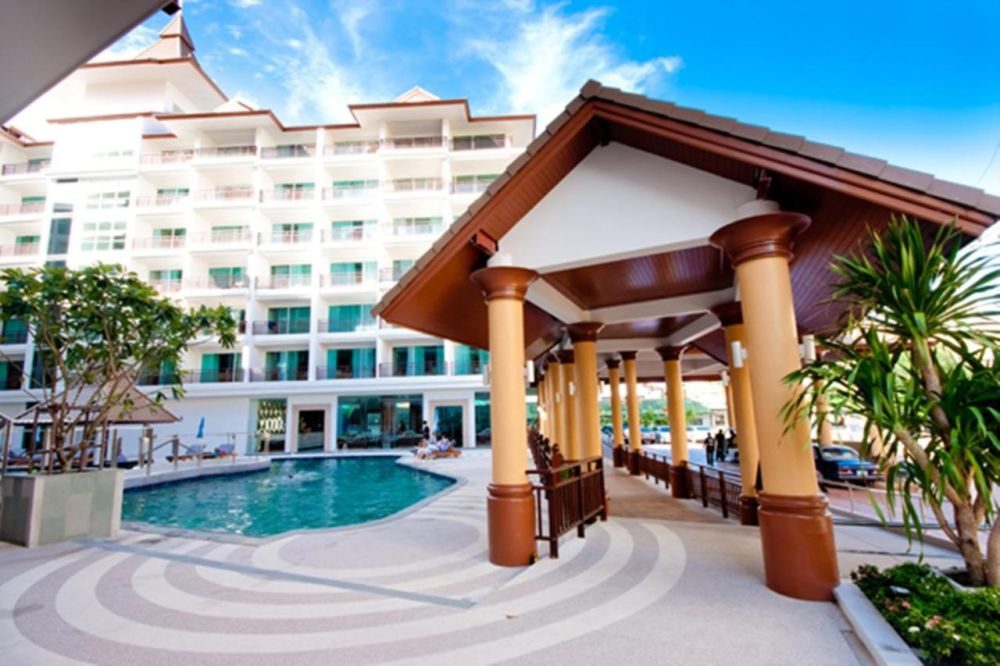 Crystal Palace Pattaya