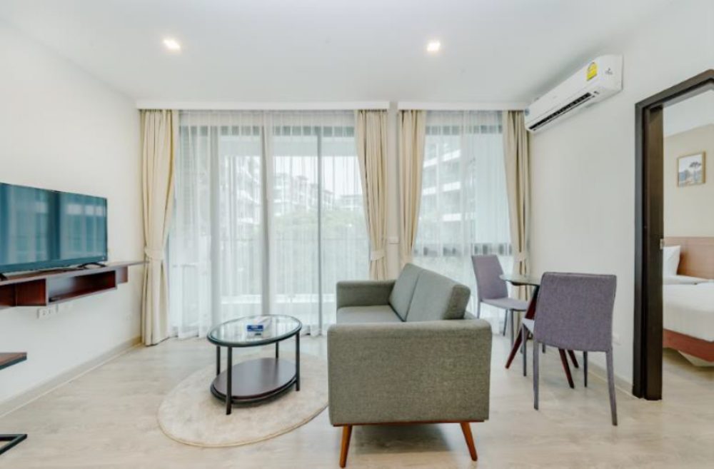 WYNDHAM PHUKET AIRPORT