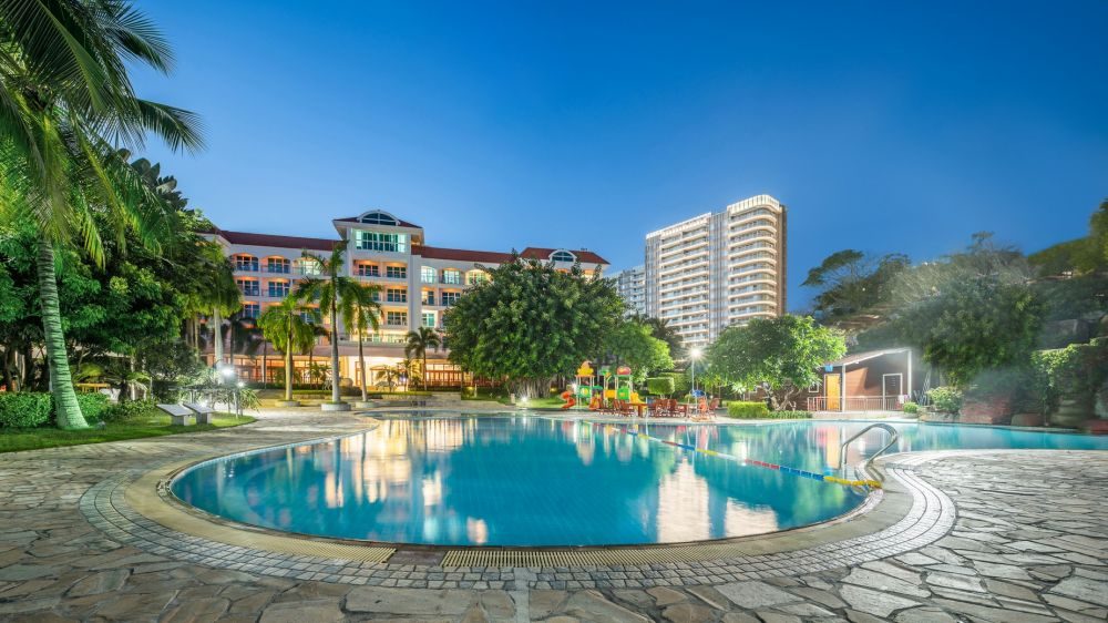 Фото отеля Sanya Huayuan Hot Spring Seaview Resort