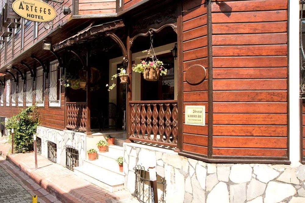 ARTEFES HOTEL