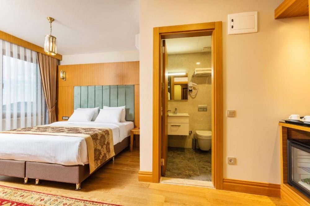 ACRA HOTEL