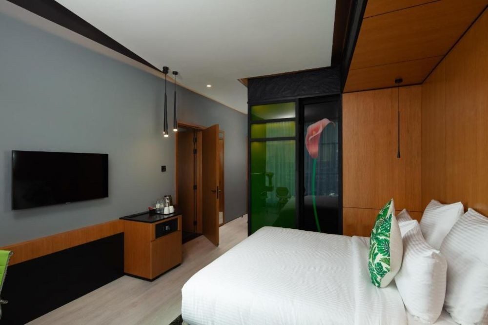 Al Khoory Sky Garden Hotel
