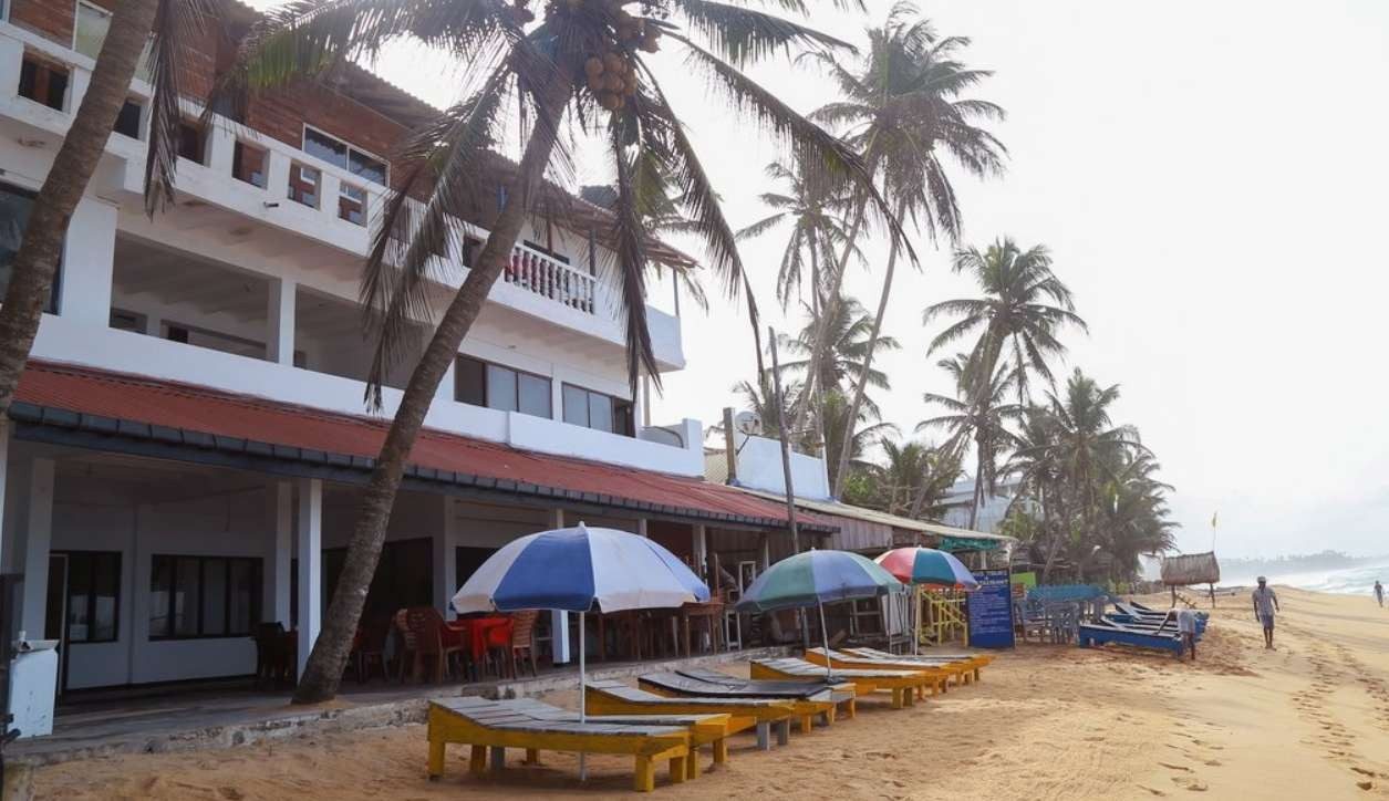 Фото отеля Hansa Surf Hotel (ex Polina Beach Hikkaduwa)
