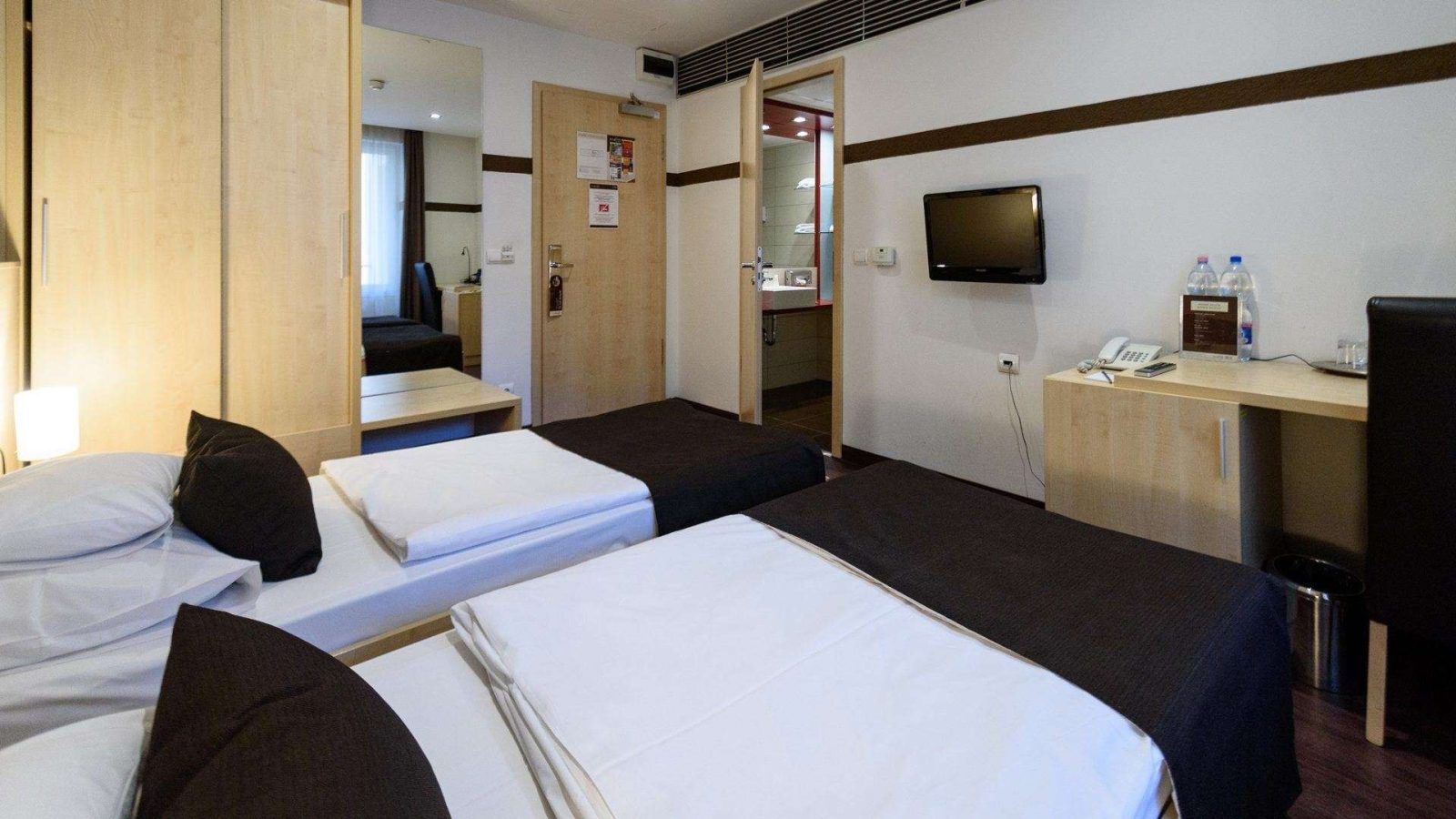 Promenade Сity Hotel