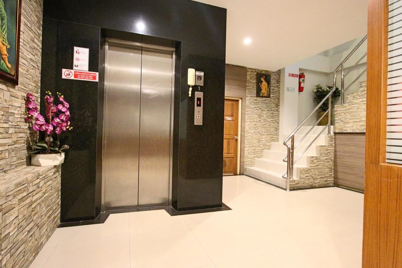 GOOD NICE HOTEL PATONG