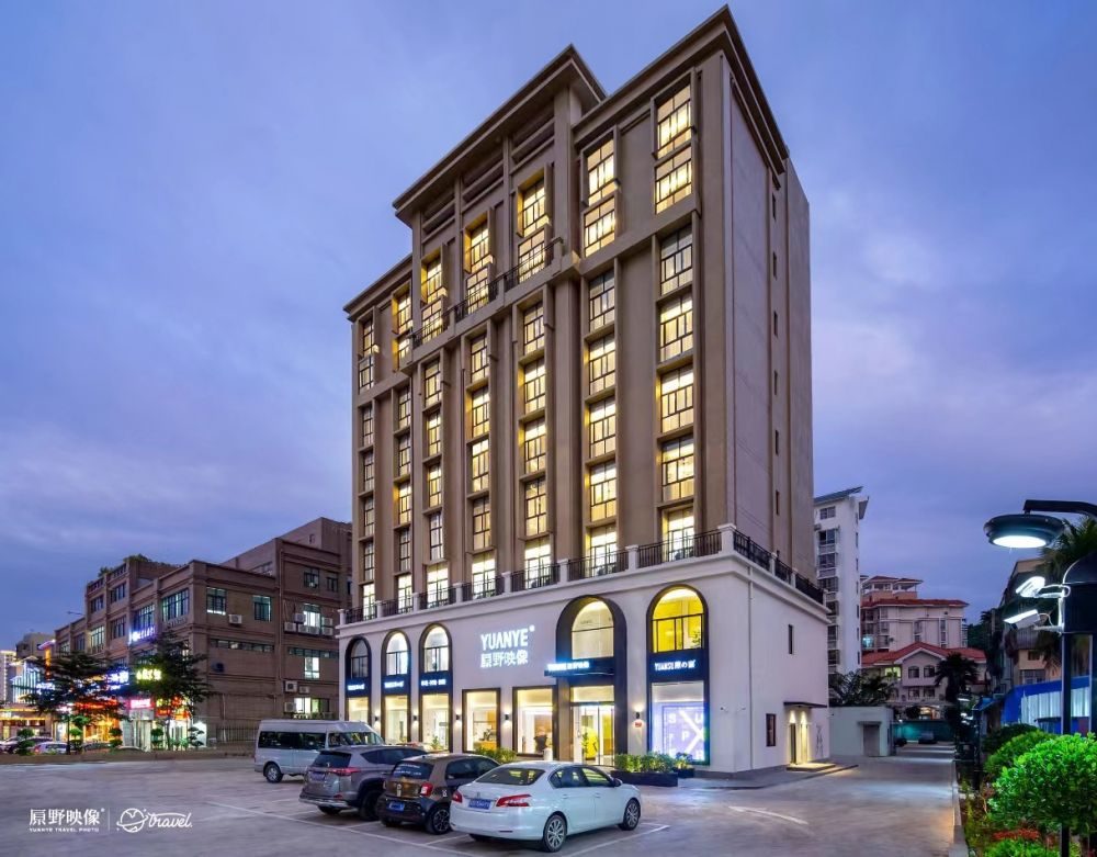Фото отеля Daisy Inn Sanya(Ex.Sanya Yuanye Ying Xing Hotel)