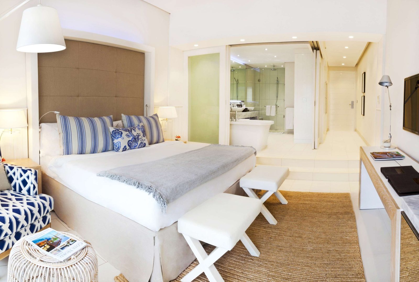 Radisson Blu Azuri Resort & Spa
