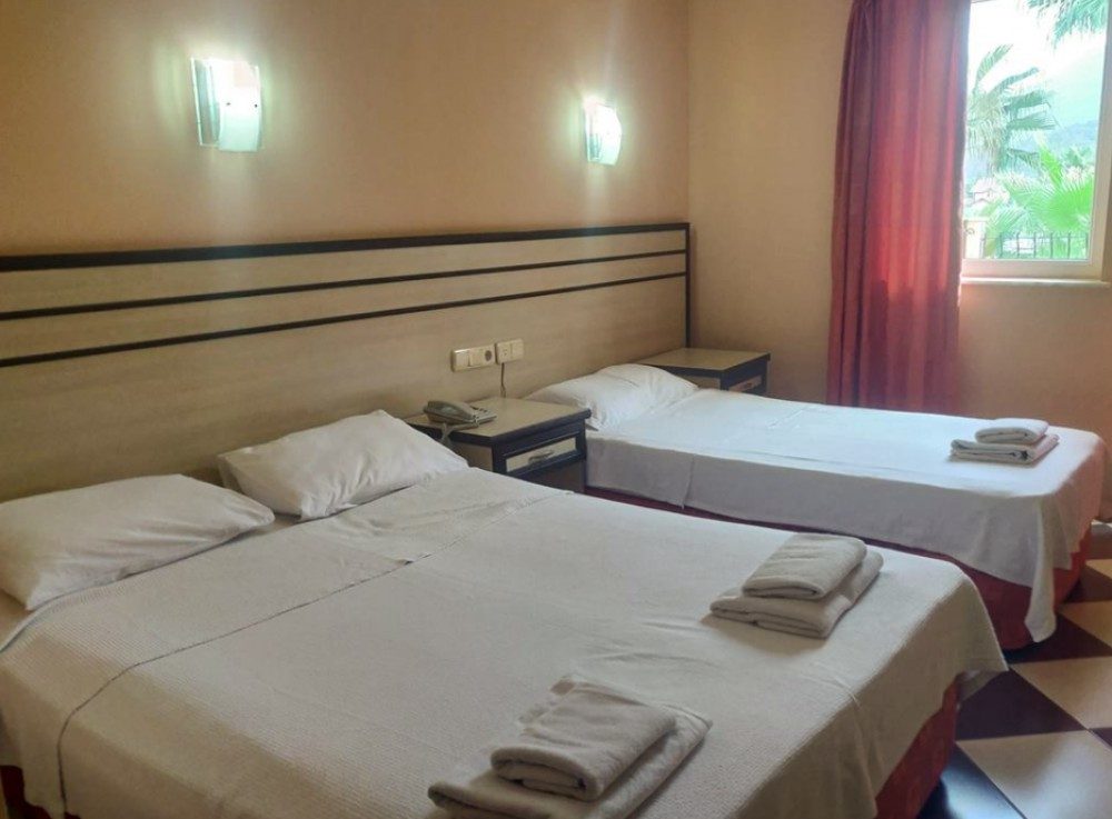 SANTANA HOTEL
