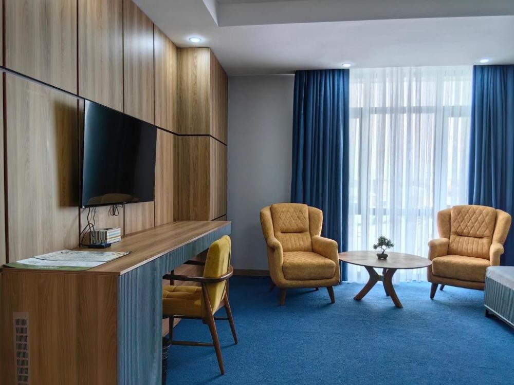 Shymkent Park Hotel